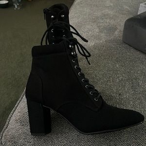 New never worn Madden Girl booties